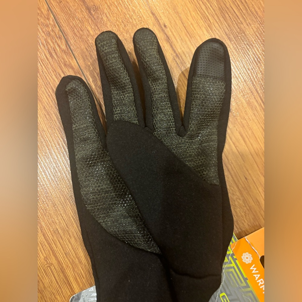 Tek Gear gloves. Tags still on.